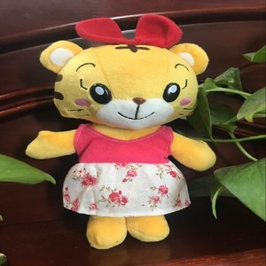 包邮巧虎小花妹妹玩偶娃娃公仔毛绒玩具照顾卡片衣服被子