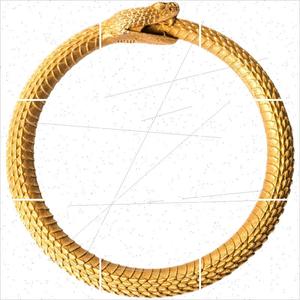 2022g原创黄铜噬尾蛇闭口钥匙环咬尾蛇衔尾蛇包包配饰挂件复古