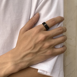 钛钢光面戒指大码胖手男潮嘻哈个性简约网红街拍同款中指食指手饰