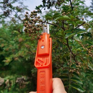 新款花椒采摘剪刀专用神器工具多功能机器拇指刀方便省力手握式