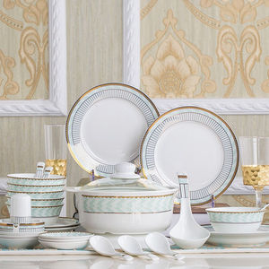 洛威餐具套装欧式陶瓷餐具碗碟碗具碗盘套装金边蓝色几何28头蓝蔚