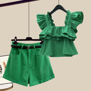 夏日多巴胺套装女夏装2024新款叶边娃娃衬衫短袖绿色短裤子两件套