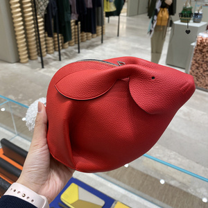 晨露代购loewe/罗意威bunny兔子包牛皮拉链毛绒尾巴斜挎包零钱包