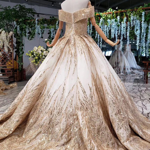 主婚纱礼服2020新款新娘u夏季豪华烫金一字肩宫廷奢华大拖尾森系