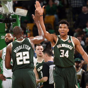 正版雄鹿队字母哥34号城市版复古球衣22号米德尔顿霍勒迪21篮球服