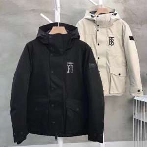 巴宝莉羽绒服风衣