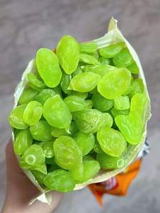 绿瓜子梅九制无核桃梅肉酸甜果脯酸梅干蜜饯果肉干办公室休闲零食