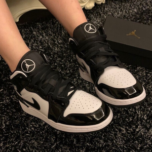 air jordan 1 mid aj1 全明星 黑白熊猫漆皮 男女中帮 dd1649-001