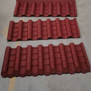 枣红色仿古瓦红瓦一体中式仿古建筑屋顶装饰塑料瓦小吃车屋檐