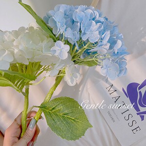 少女心~无尽夏 手捧绣球花插花仿真f花假花束拍照道具干花摆件摆