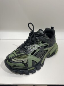 小野意大利全球购balenciaga男款老爹鞋军绿色