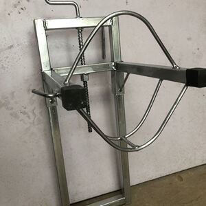 兽用羊头控制架羊l场剃毛剪羊毛架子可调节捆羊配种修蹄羊头固定