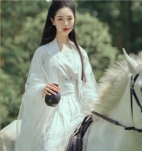 原创白色汉服女武侠古装帅气交领魏晋制南北朝古风齐腰襦裙套装