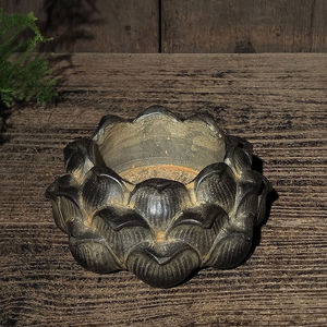 老石雕旧石器仿古青石莲花盆聚宝盆烟缸摆件客厅装饰复古陈设摆件