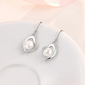 老凤祥和999纯银镀白金心形珍珠耳环耳钉女简约耳坠精致耳饰现货