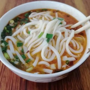 云南特产陆良饵丝粑粑丝 每袋500g/900g真空包装 半干中粗饵块丝