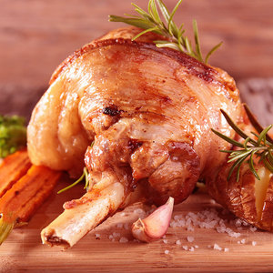 潮汕小牛腿牛腱整只腱子冷冻腌制新鲜原切牛腿肉半成品菜酒店食材