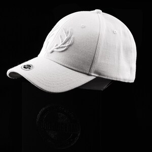 bd鹿家门秋色新品白米r季鸭舌帽男潮韩版运动百搭棒球帽女国潮帽l