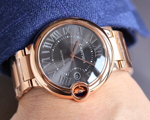 二手卡地亚蓝气球系列瑞士自动机械手表黑盘42mm防水男表w6920042