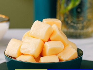 手工奶块奶酪乌日莫奶糖儿童健康奶制品小零食