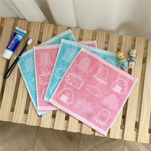 日本代购正方形手帕巾面巾 简约时尚流行舒适柔软刺绣工艺擦手巾