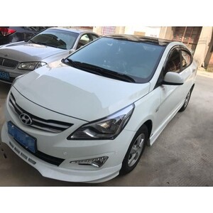 现代瑞纳汽车改装后唇