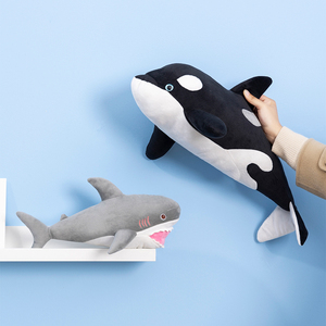 鲸鱼毛绒玩具虎鲸玩偶娃娃鲨鱼公仔床上睡觉小号抱枕男孩生日礼物