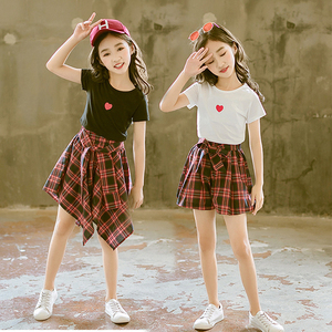 女童闺蜜装学生夏天