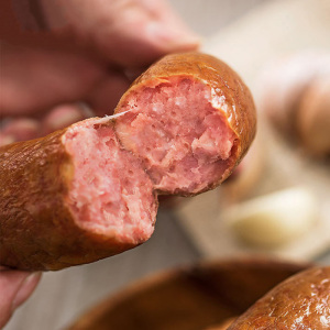 哈尔滨红肠2斤装 东北风味果木熏烤东北特产蒜香