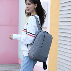 双肩包小背包女登山包逛公园散步包休闲包米户外轻便装水衣服小包