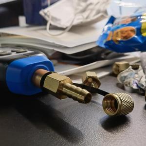 真空泵专用气管接头抽气口转接头全铜宝塔气管快接手机压屏抽真空