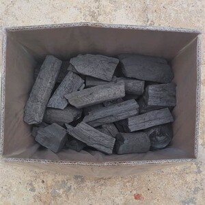 烧烤炭果木炭家用无烟商专碎碳速易燃实原纯荔枝果取暖耐火锅野餐