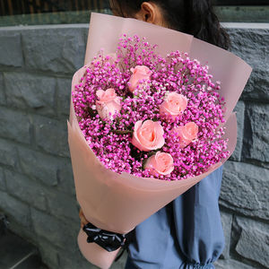 来一客鲜花速递满天星礼盒蓝色粉色满天星戴安娜混搭花束全国同城