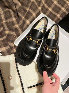 gucci_nm/代古奇真皮小蜜蜂乐福鞋女马衔扣厚底小皮鞋61酷奇双g家