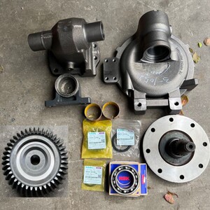 久保田拖拉机前桥配件