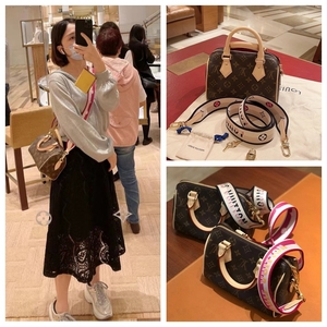 lv/路易威登新款speedy20枕头老花宽肩带单肩斜挎手提女包m45957