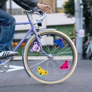现货 日本 Blue Lug 小熊自行车反光夹骑行安全配件 车轮反光装饰