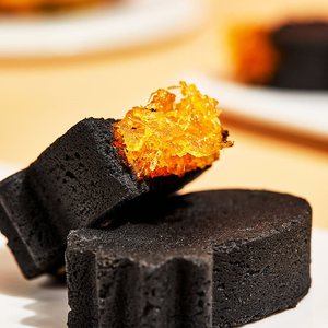 福建厦门特产三味酥屋黑凤梨酥点心糕点