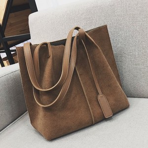 小c&k官网包包女秋冬2021新款潮牛皮单肩包磨砂大容量子母托特包