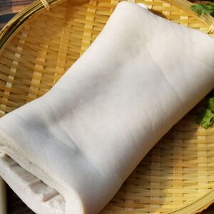 新鲜生牛皮无盐无添加去毛无油做牛杂凉拌麻辣牛皮做牛皮冻泡牛皮