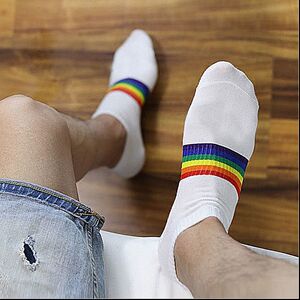 白袜子男gay彩虹白袜子性感情趣白袜控男gay袜子男彩虹条纹短袜男