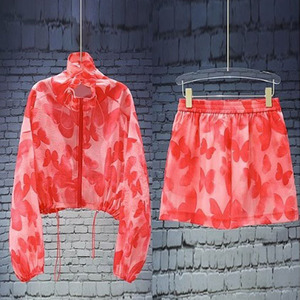 夏季2024新款红色蝴蝶结印花防晒衣短裤两件套女炸街网红爆款套装
