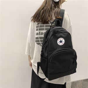 女学生夏季背书包单肩