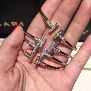 tiffany/蒂芙尼手镯18k玫瑰金白金黄金镶钻开口女士手环情侣