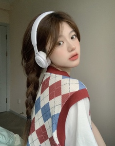 韩国ins时尚搭配单品学生可听歌长续航头戴式无线蓝牙耳机可折叠
