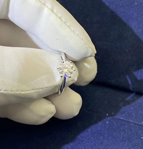 tiffany/蒂芙尼18k经典六爪戒指白金玫瑰金情侣男女订婚戒指