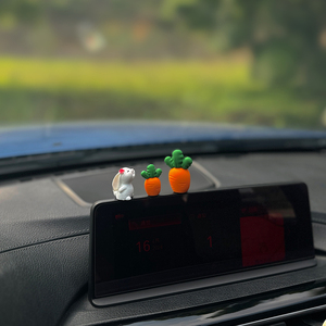 可爱兔兔汽车屏幕小摆件车载中控显示屏趴趴公仔车内卡通装饰玩偶