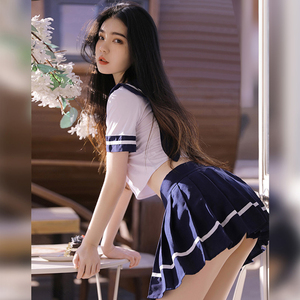 可爱兔女郎校园jk制服情趣内衣激情套装调情诱惑跳读床上免脱衣服