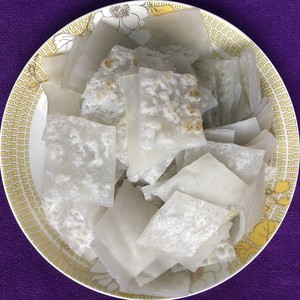 湖北恩施土豆淀粉皮洋芋淀粉粑粑马玲署淀粉皮土豆粉洋芋粉粑粑