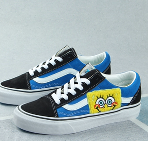万斯官方旗舰店海绵宝宝印花卡通图案低帮圆头硫化帆布男女鞋板鞋
